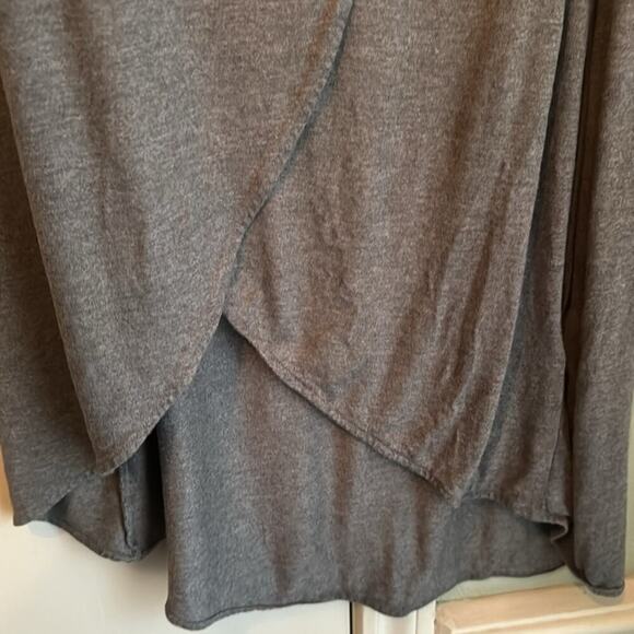 gray Gap skirt - Picture 4 of 6